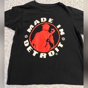 ⭐️EUC⭐️ MADE IN DETROIT TEE